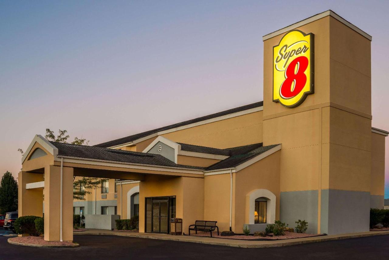 Super 8 By Wyndham Jasper Hotel Exterior foto